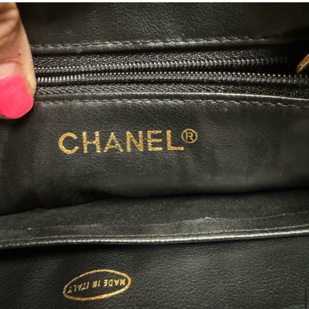 Chanel Vintage Grand Shopping Black Quilted Chain Zip Tote Shoulder Bag - Picture 15 of 16